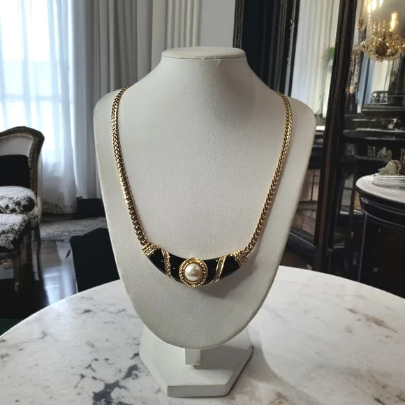 DIOR Vintage 1980's 18k Gold Plated Enamel Crystal Pearl Necklace - Picture 3 of 5